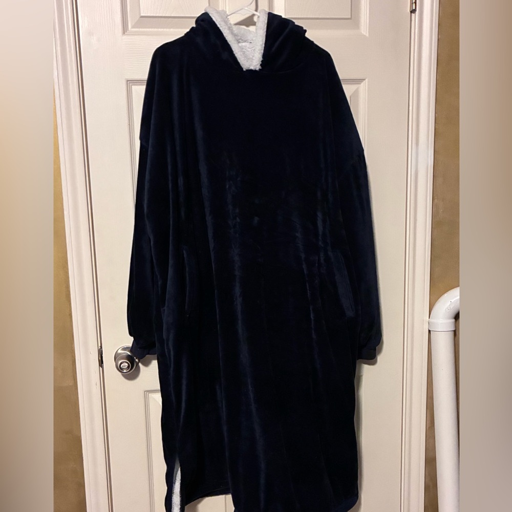 Cozy navy Hooded Blanket Snuggie-Unisex